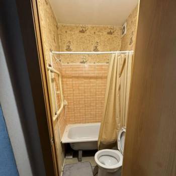 Продается 1-комнатная квартира, 18 м²