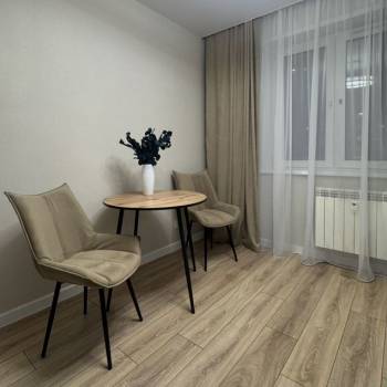 Продается 1-комнатная квартира, 40,5 м²