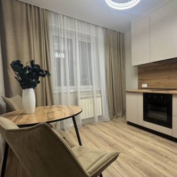 Продается 1-комнатная квартира, 40,5 м²