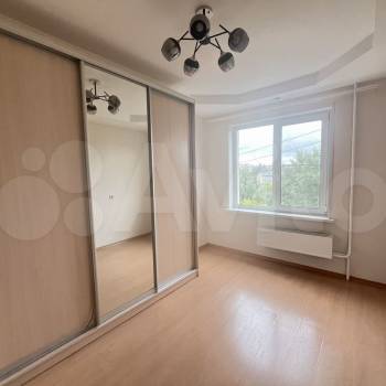 Сдается Многокомнатная квартира, 80 м²