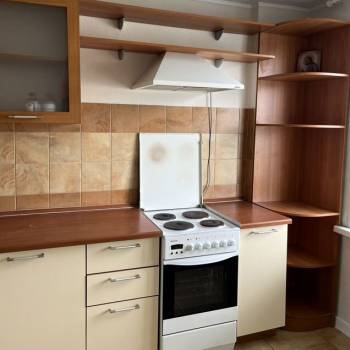 Сдается Многокомнатная квартира, 80 м²