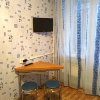 Сдается 1-комнатная квартира, 42,2 м²