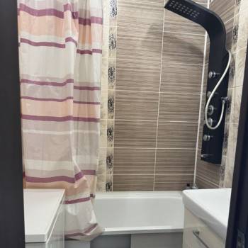 Сдается 1-комнатная квартира, 40,4 м²