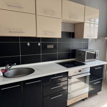 Сдается 1-комнатная квартира, 40,4 м²