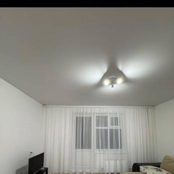 Сдается 1-комнатная квартира, 42 м²