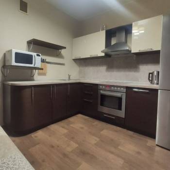 Продается 2-х комнатная квартира, 57,9 м²