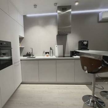 Продается 2-х комнатная квартира, 76 м²