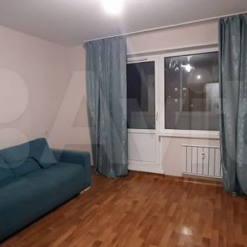 Сдается 1-комнатная квартира, 40 м²