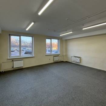 Сдается Нежилое помещение, 385 м²