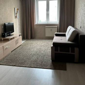 Сдается 1-комнатная квартира, 36 м²
