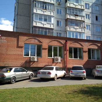 Сдается Нежилое помещение, 227 м²