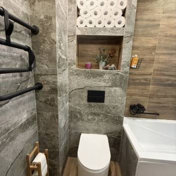 Продается 1-комнатная квартира, 65,2 м²