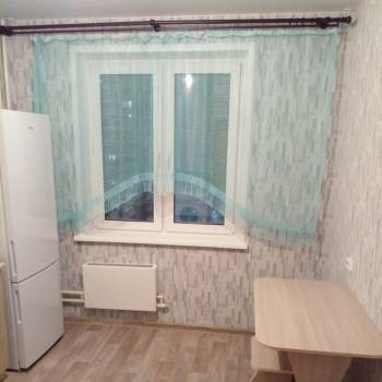 Сдается 1-комнатная квартира, 41 м²