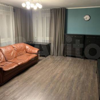 Сдается 2-х комнатная квартира, 80 м²