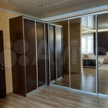 Продается 1-комнатная квартира, 48 м²