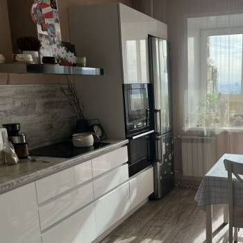 Продается 2-х комнатная квартира, 64,5 м²