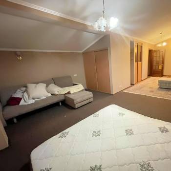 Сдается Многокомнатная квартира, 142,8 м²