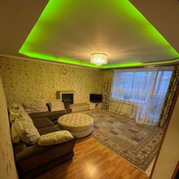 Сдается Многокомнатная квартира, 142,8 м²