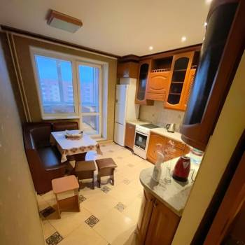 Сдается Многокомнатная квартира, 142,8 м²