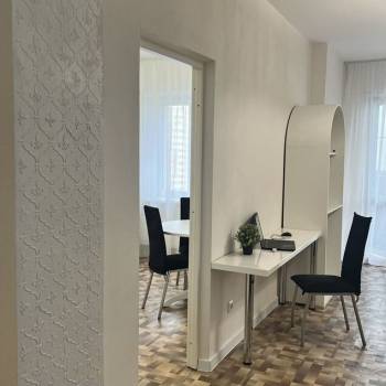 Сдается 1-комнатная квартира, 46 м²