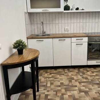 Сдается 1-комнатная квартира, 46 м²