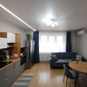 Продается 2-х комнатная квартира, 53 м²