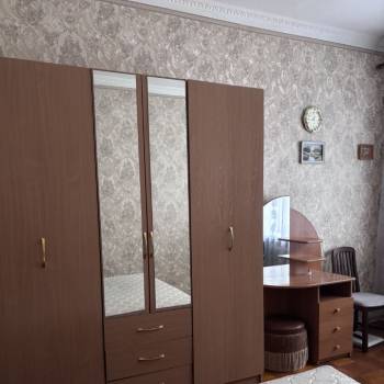 Сдается Многокомнатная квартира, 90 м²