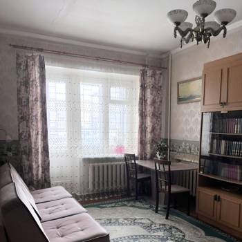 Сдается Многокомнатная квартира, 90 м²