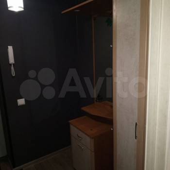 Сдается 1-комнатная квартира, 37 м²