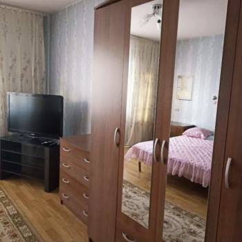 Сдается 1-комнатная квартира, 42 м²