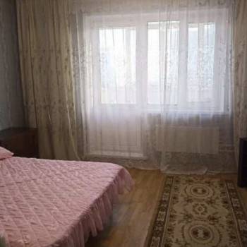 Сдается 1-комнатная квартира, 42 м²