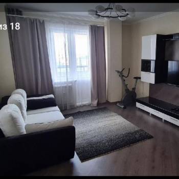 Сдается Многокомнатная квартира, 90 м²