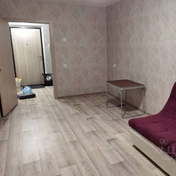 Продается 1-комнатная квартира, 43,3 м²