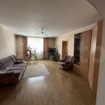 Продается Многокомнатная квартира, 92,9 м²