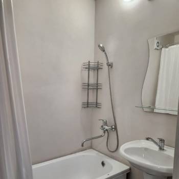 Сдается 1-комнатная квартира, 41 м²