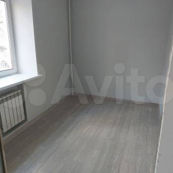 Продается Многокомнатная квартира, 59,9 м²