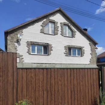 Продается Дом, 320 м²