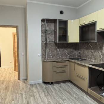 Сдается 1-комнатная квартира, 47,7 м²