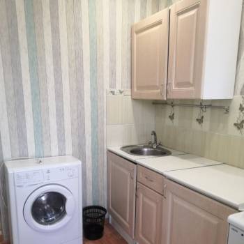 Сдается 1-комнатная квартира, 35 м²