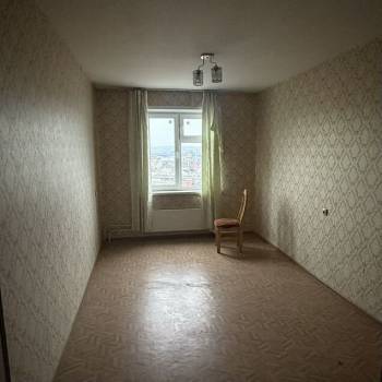 Продается 1-комнатная квартира, 37 м²