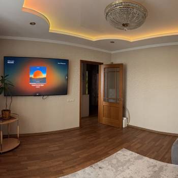 Продается Многокомнатная квартира, 83 м²