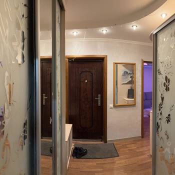 Продается Многокомнатная квартира, 83 м²