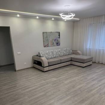Продается Многокомнатная квартира, 88,5 м²