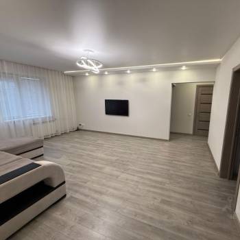 Продается Многокомнатная квартира, 88,5 м²