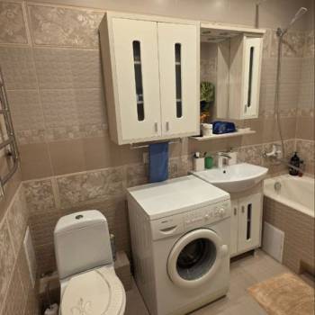 Продается Многокомнатная квартира, 120 м²