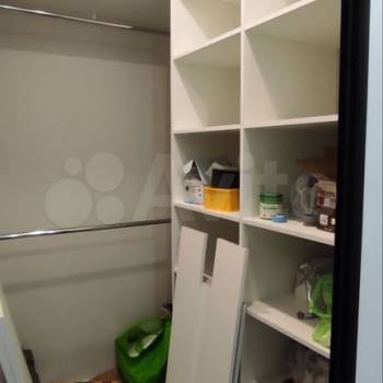 Продается 1-комнатная квартира, 42 м²