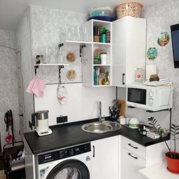 Продается 1-комнатная квартира, 12,2 м²