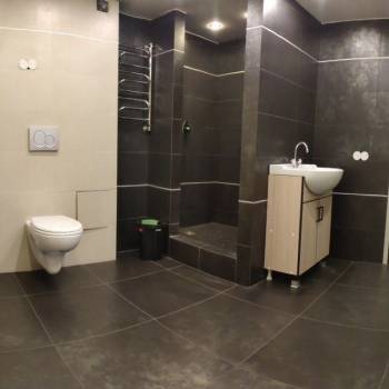 Продается 3-х комнатная квартира, 162,9 м²