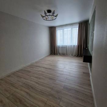 Продается 1-комнатная квартира, 29,7 м²