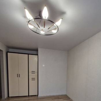 Продается 1-комнатная квартира, 29,7 м²